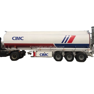 L'ultima progettazione di processo della CIMC è un semirimorchio a mezzo liquido a tre assi in acciaio ad alta resistenza.