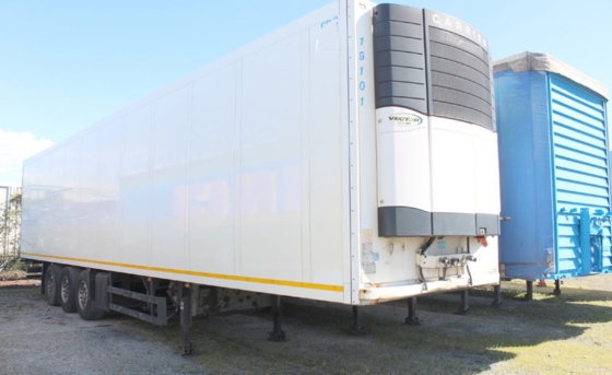 Rimorchio semirimorchio isotermico per trasporto refrigerato, tipo di carburante diesel, capacità di carico 30T